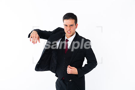 ビジネスマンの男性の怒る表情 ジャケットを着て怒る a0011072PH