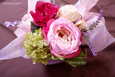 薔薇の造花の花束 b0050006PH