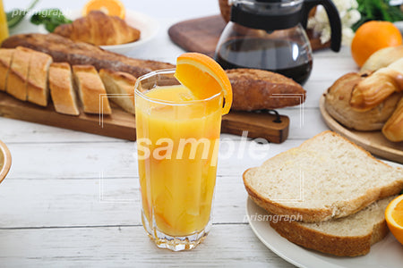 朝食のオレンジジュース c0010013PH