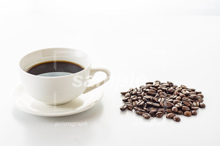 コーヒー豆とコーヒーカップ c0140012