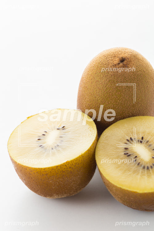 切ったキウイ（kiwifruit） c0150034