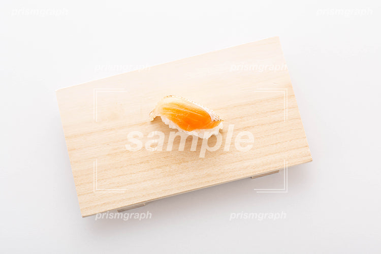 鮭のお寿司一貫 c0160039