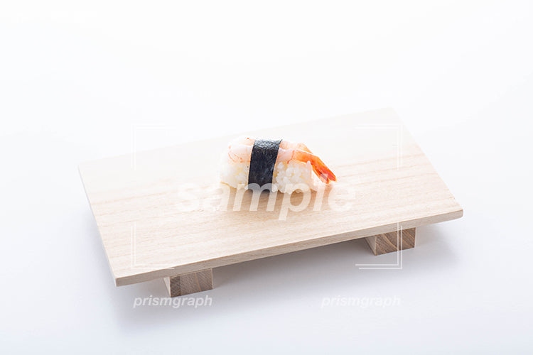 小海老をのせた寿司のにぎり c0160066